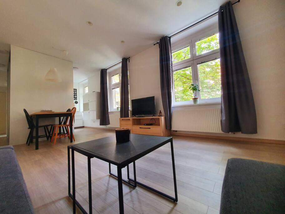 Lovely & Unique Apt In The Historic Center. Bratislava Buitenkant foto